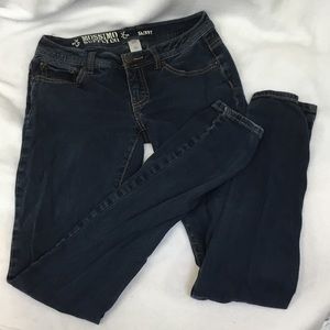 Mossimo Supply Co. Skinny Blue Jean Size Juniors 3