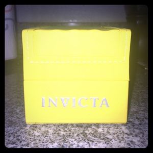 Invicta DNA Bomber
