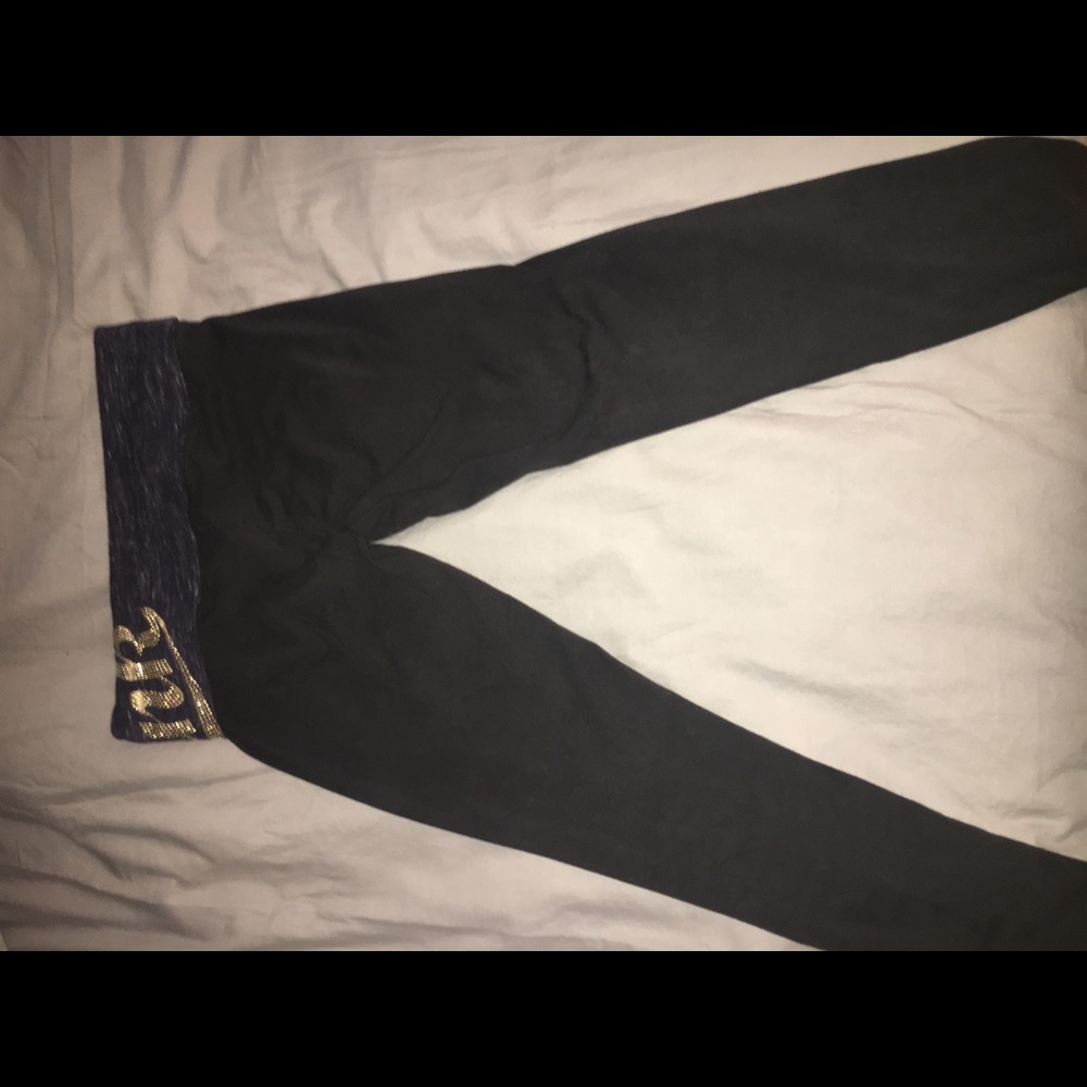 PINK Victoria’s Secret Leggings