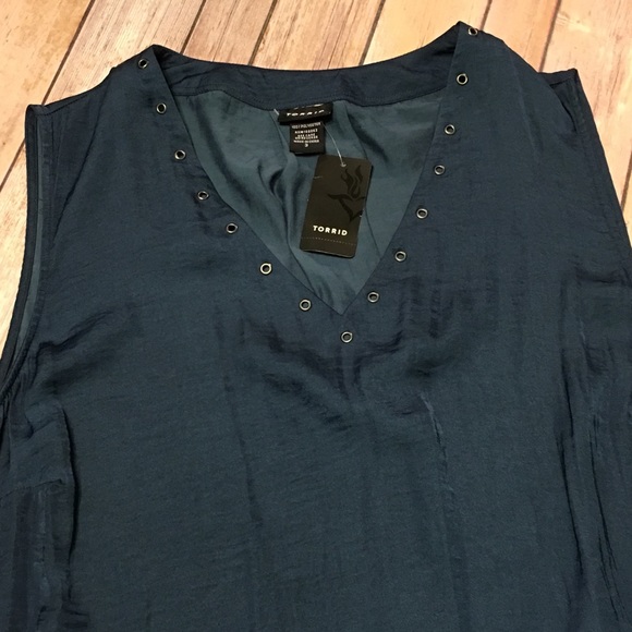 NWT Teal Grommet Tank Top - Picture 3 of 6