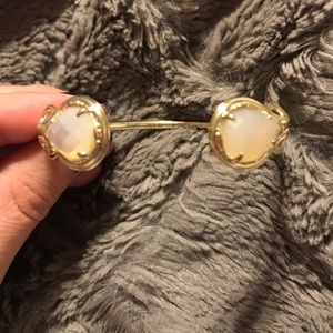 Kendra Scott bracelet