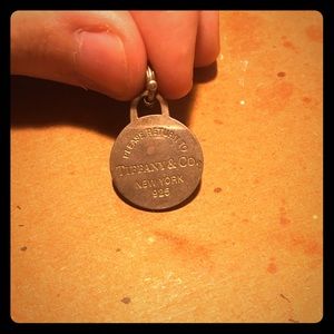 Sterling silver Tiffany & Co necklace, 10" chain