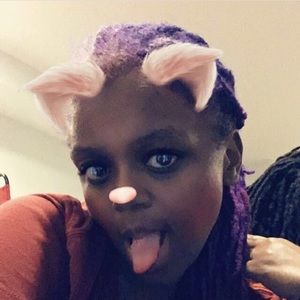 Meet your Posher, Keva