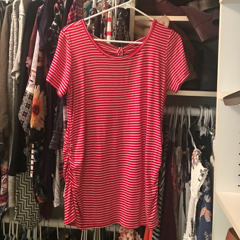 Red stripped maternity shirt, key hole back