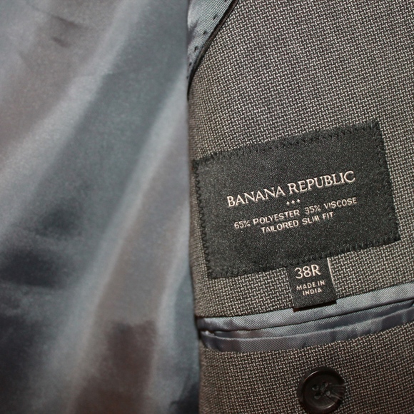 🔥24 HOUR SALE🔥Banana Republic Suit - Picture 2 of 7