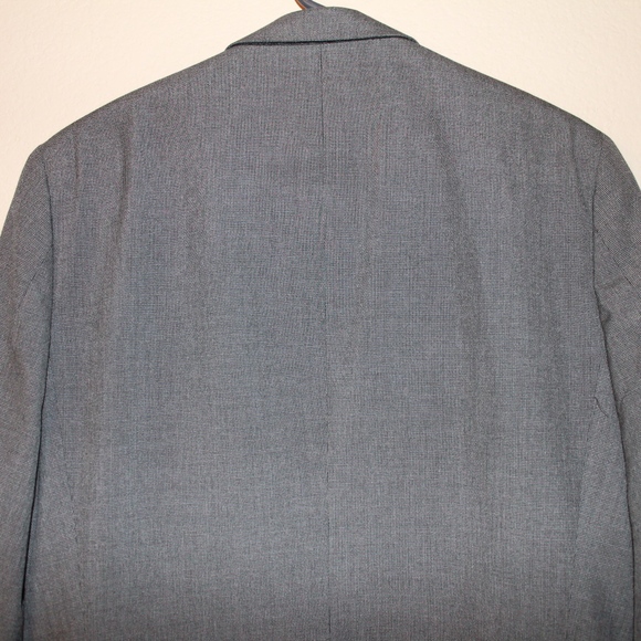 🔥24 HOUR SALE🔥Banana Republic Suit - Picture 7 of 7