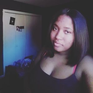 Meet your Posher, Taneisha
