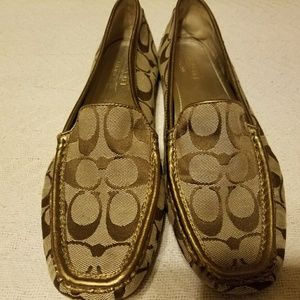 Coach Signiature Flats