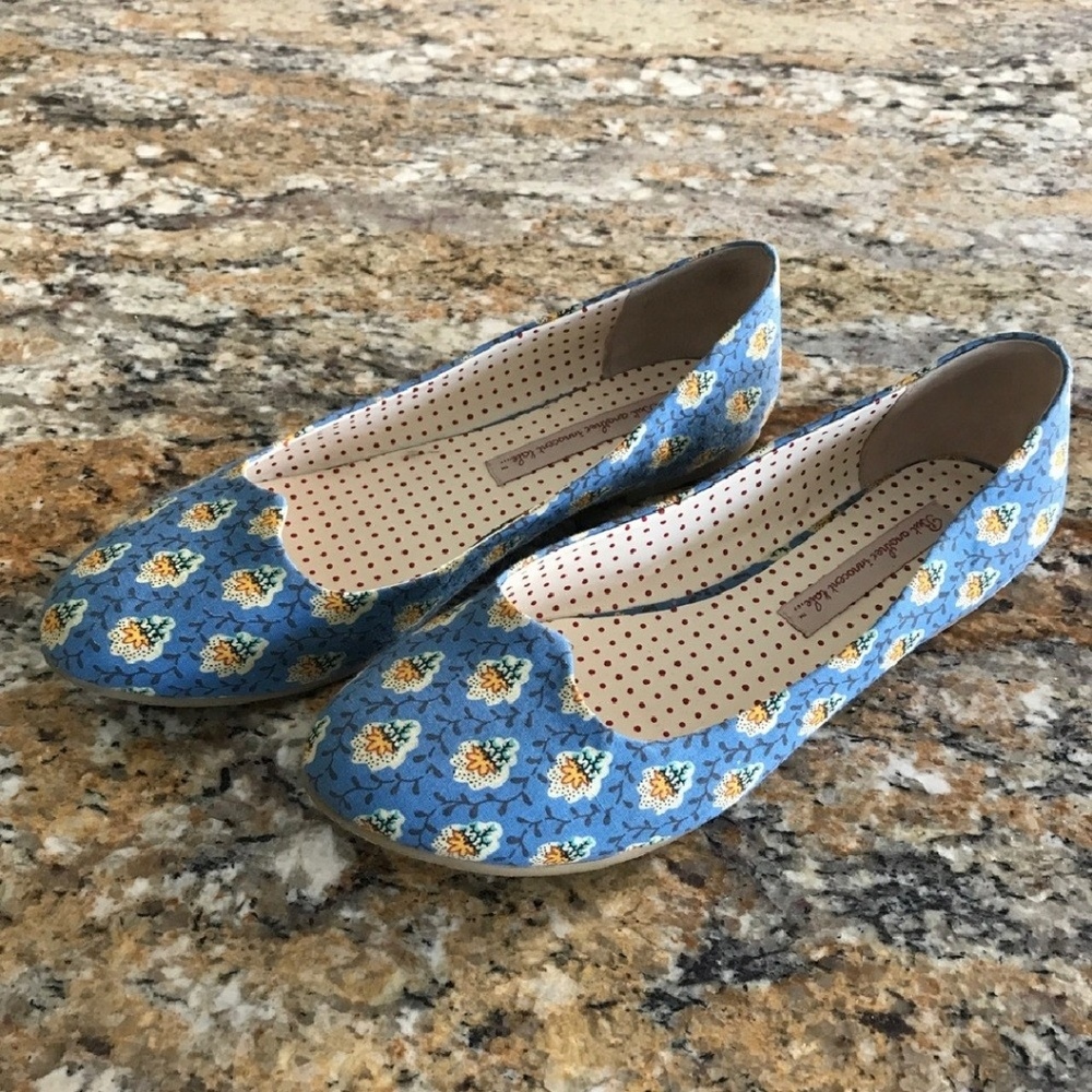 Floral Modcloth Flats