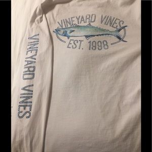 Long sleeve Vineyard Vines long sleeve T