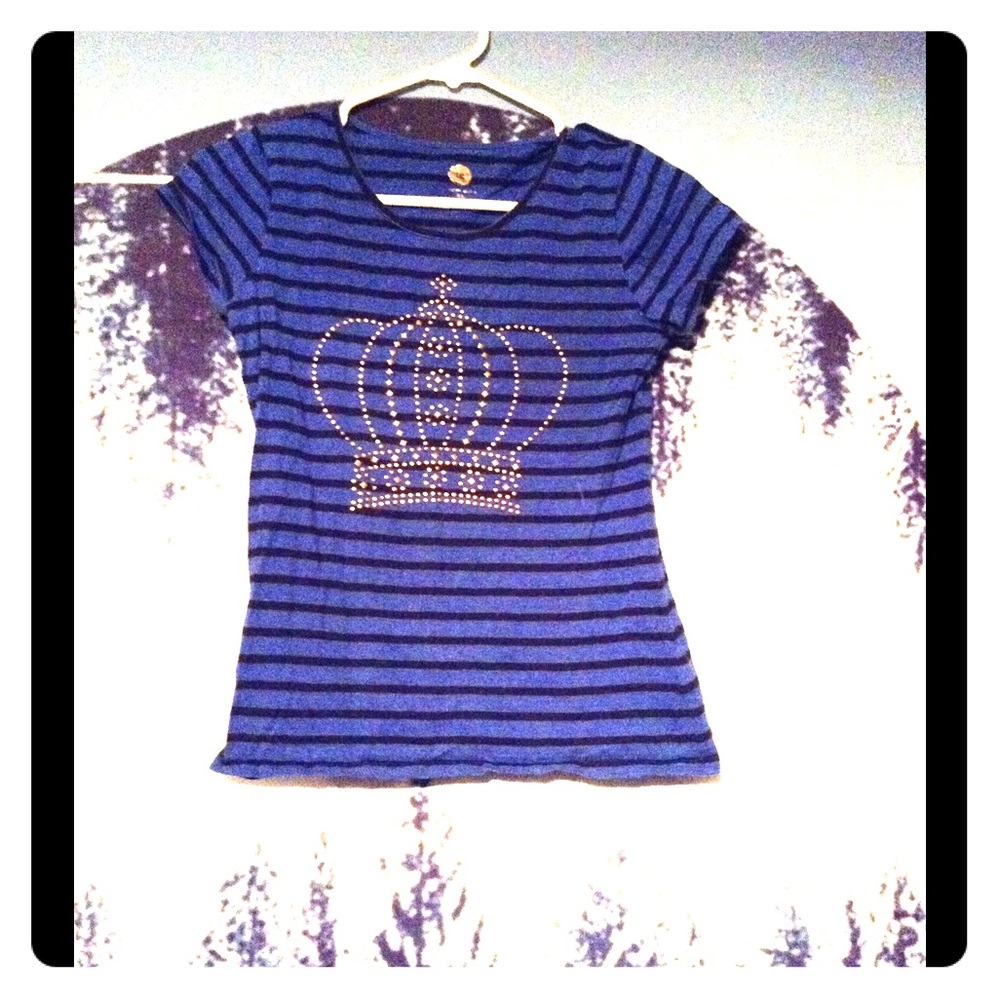 Crowned t shirt