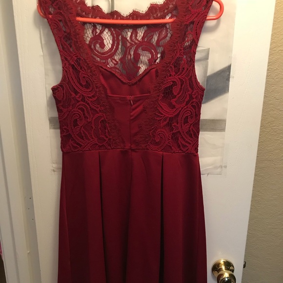 Dress - Picture 2 of 4