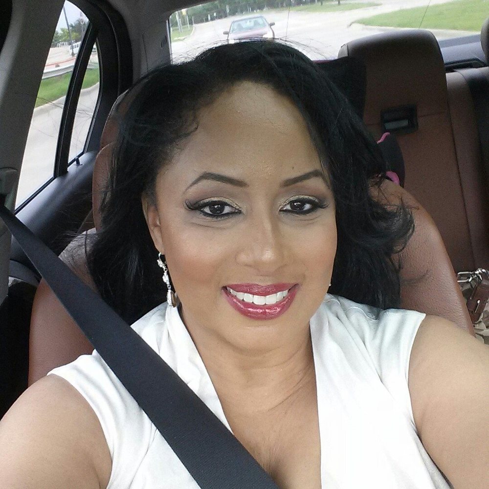 Meet your Posher, Latasha