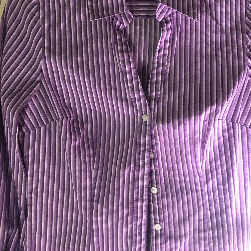 Express button up - Picture 2 of 2