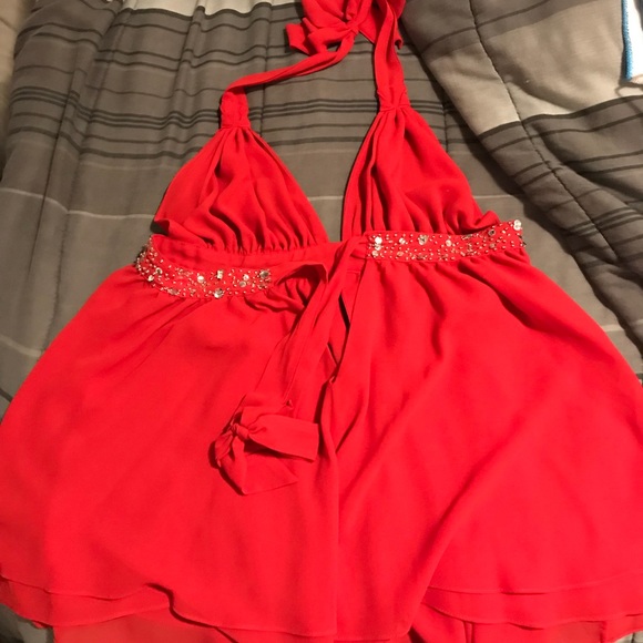 Lingerie - Picture 2 of 2