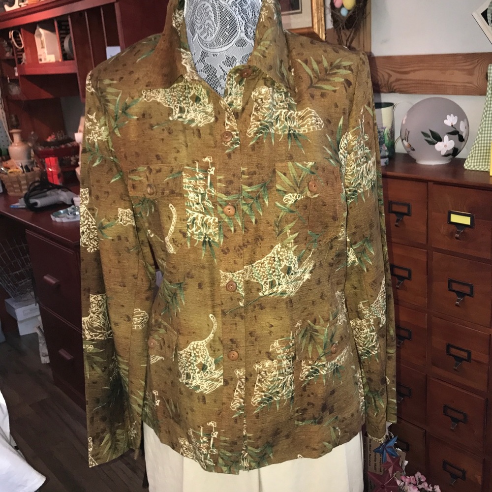 Silk jacket/shirt by Silkland