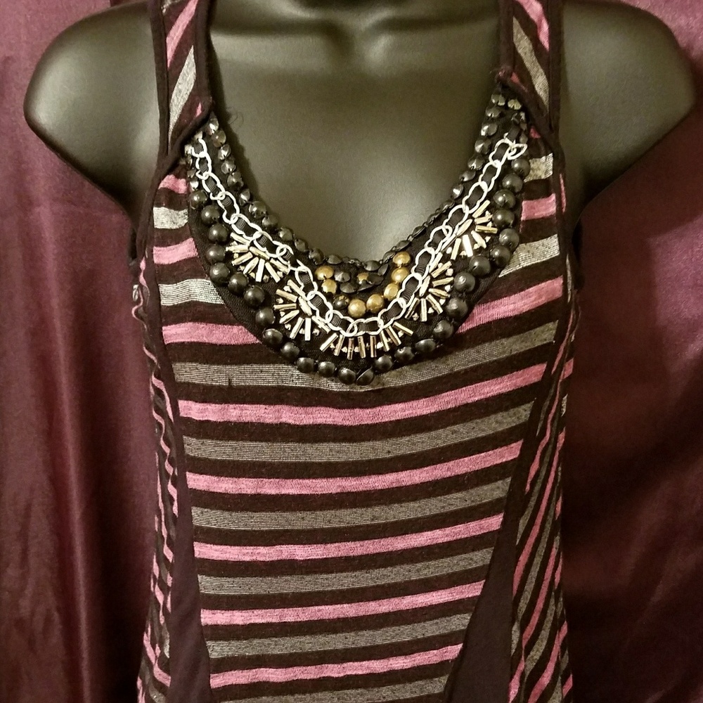 Entry Jeweled Accent Top Size Medium