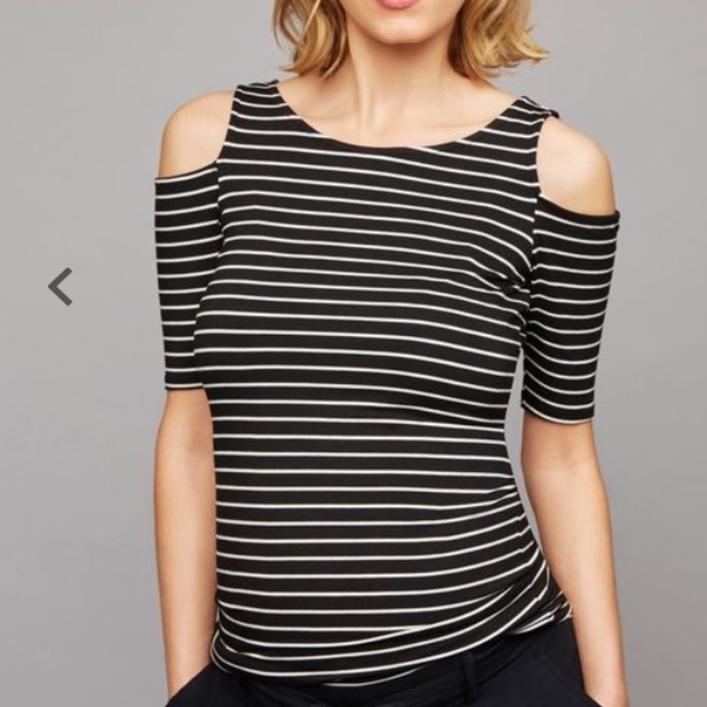 Pea in the Pod cold shoulder tee