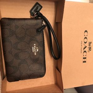 Coach double zip signature wristlet