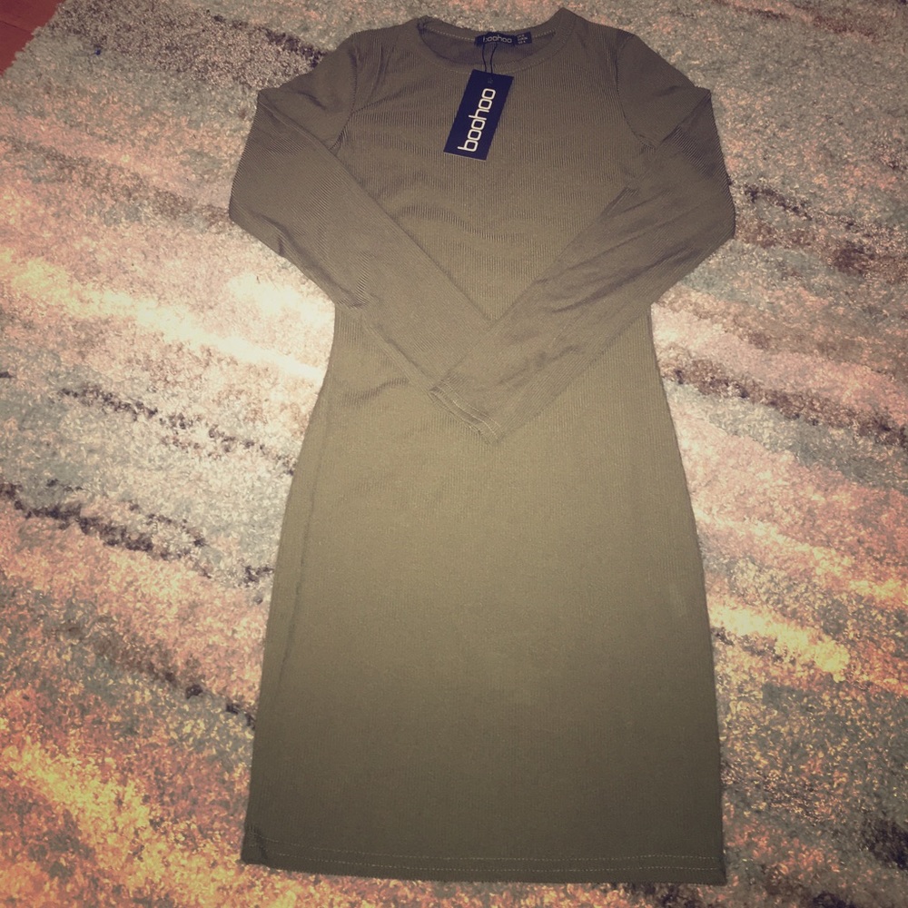 Boohoo dress