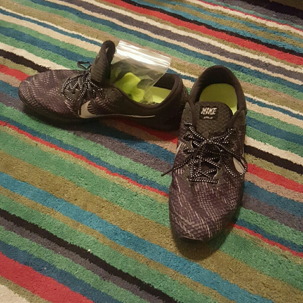 NIKE Rival SC Sneakers NWOT