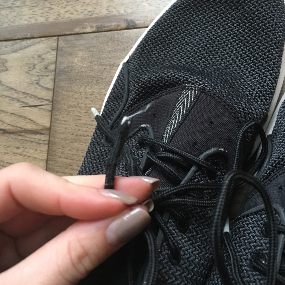 Men’s Air Jordan Shoes - Picture 7 of 7