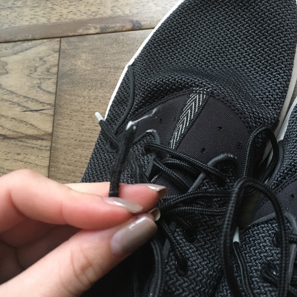 Men’s Air Jordan Shoes - Picture 7 of 7