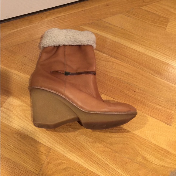 Leather boots - Picture 2 of 5