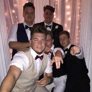 Meet your Posher, Justin