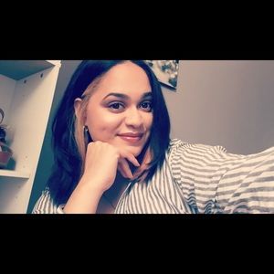 Meet your Posher, Mirna