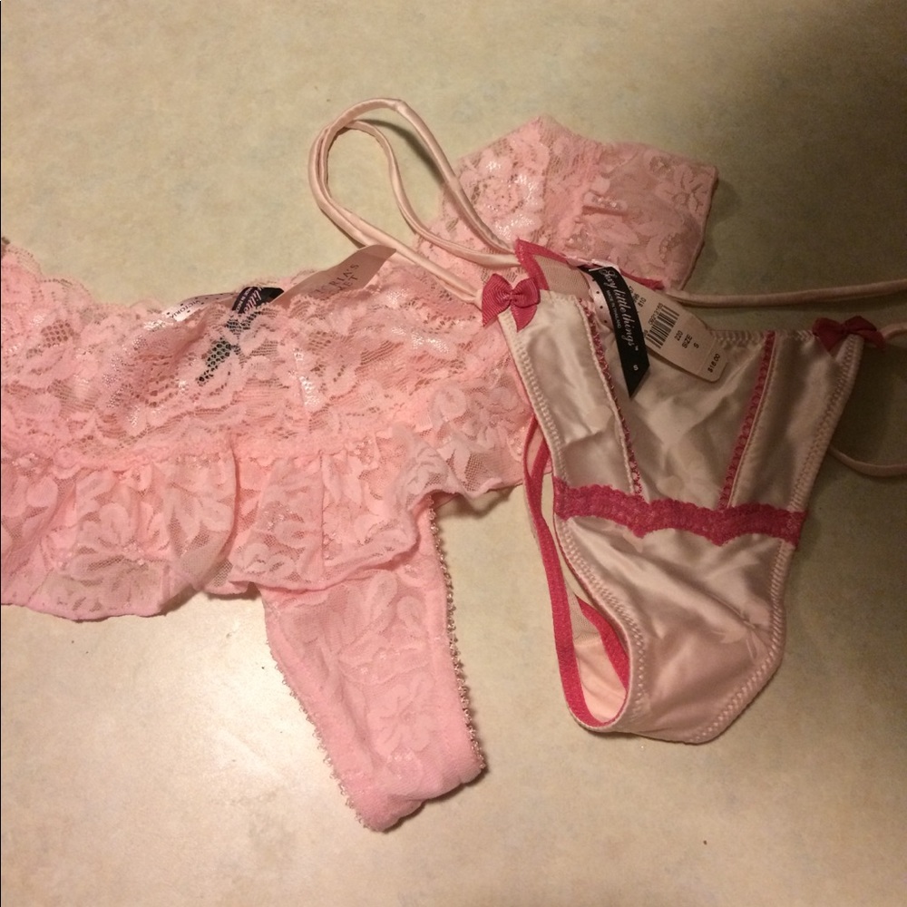 2 NWT Victoria's Secret Panties