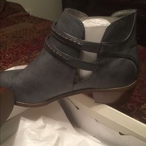 Shade Blue Ankle Boots Size11