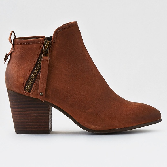 Steve Madden Shoes - Steve Madden Julius Booties (Cognac)