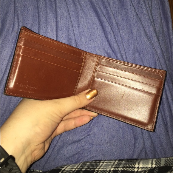 REAL Salvatore Ferragamo Bi-Fold Wallet. Used.