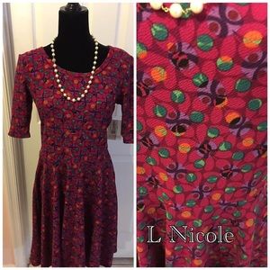 LuLaRoe Nicole - L (NWT)