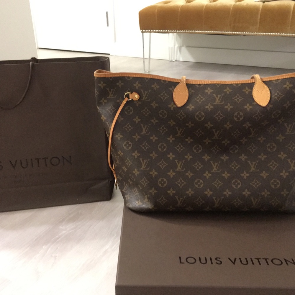Louis Vuitton Neverfull