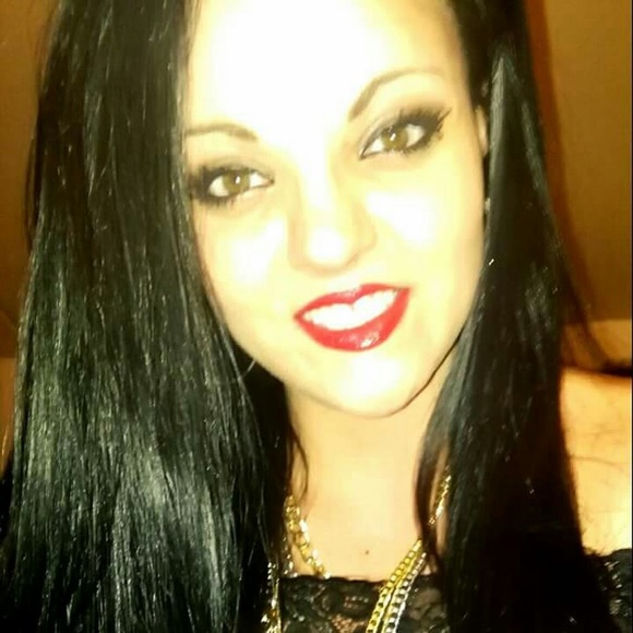 Meet your Posher, Ashley - Picture 1 of 1