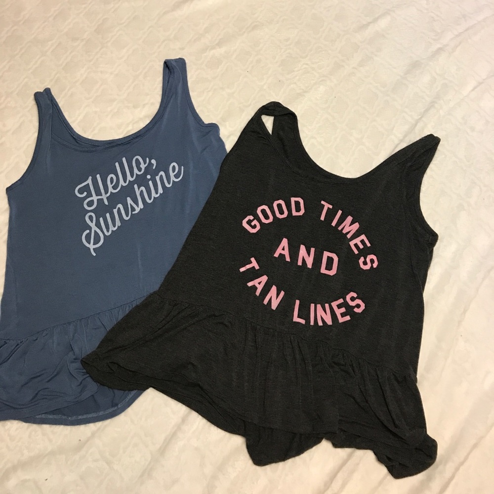 Ruffled tee shirts. Blue and Gray.