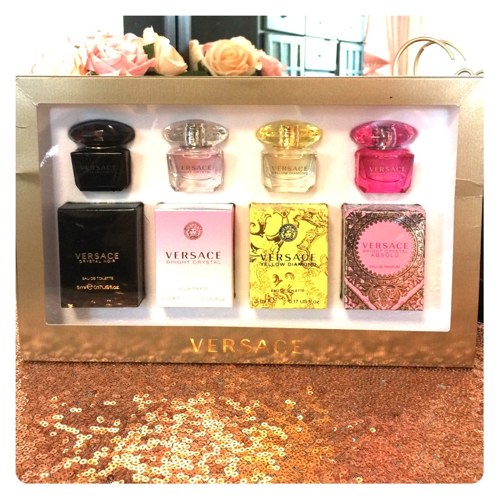 Versace cute 4-piece perfume gift set!!!