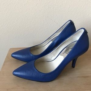 Michael Kors Pointy Toe Flex Pump