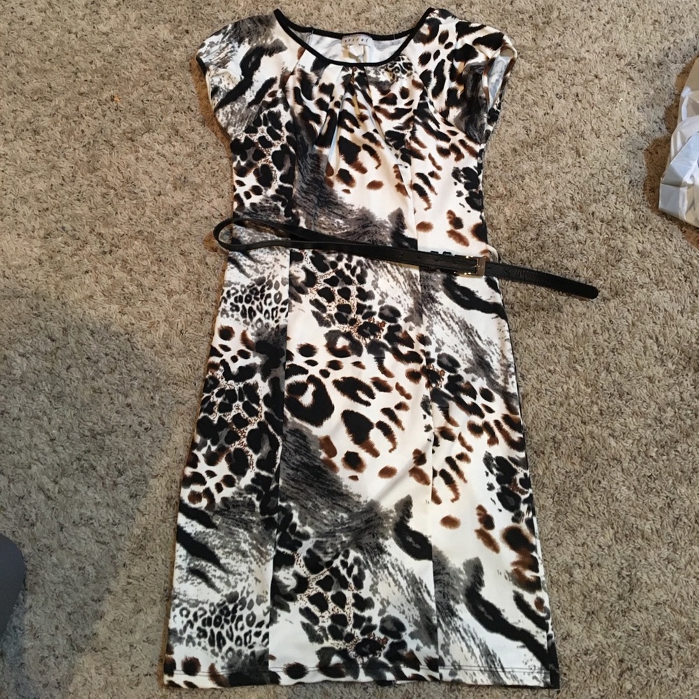 Dress with belt, tag say L but fits like M
