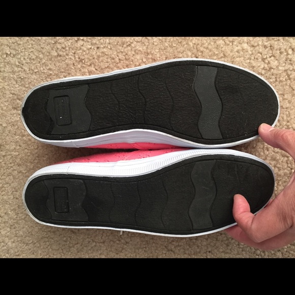 Women's sneakers - Picture 3 of 4