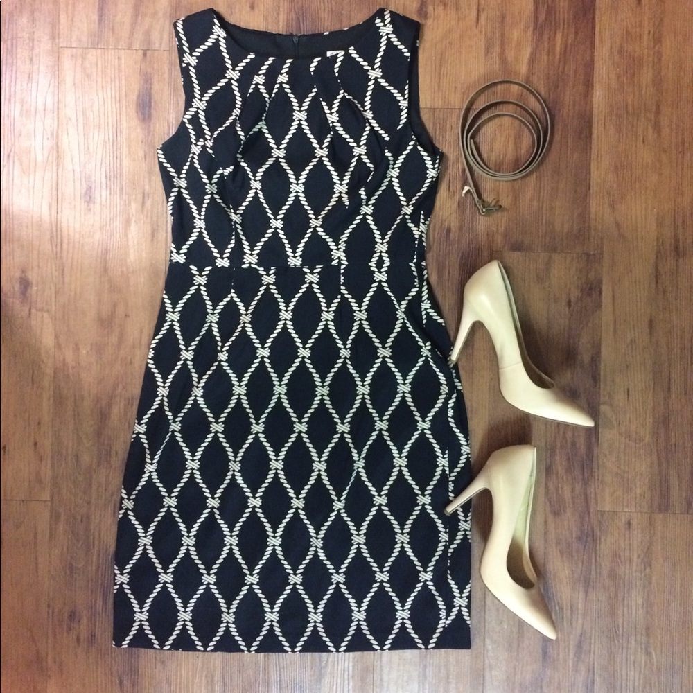 Dressbarn Rope Diamond Black Dress with Belt Loops