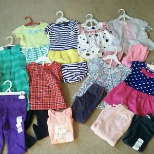 Lot of girls clothes size 18-24m and 2T, 17 pieces