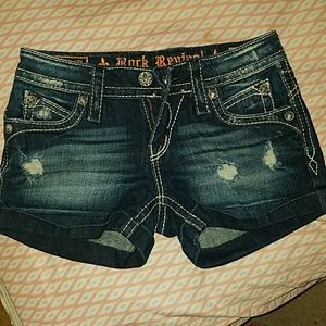 Rock revival jean shorts
