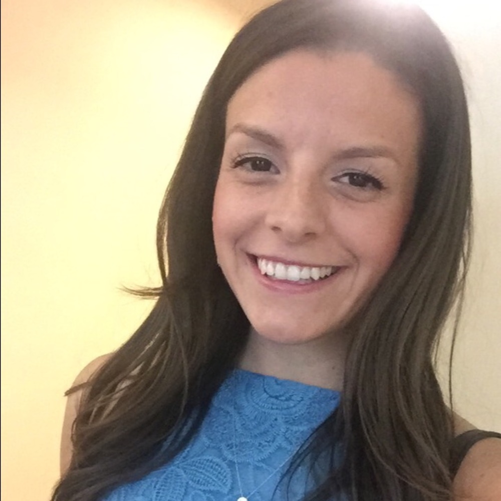 Meet your Posher, Lauren