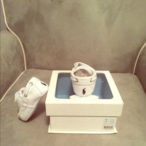 Ralph Lauren infant Shoes size 2