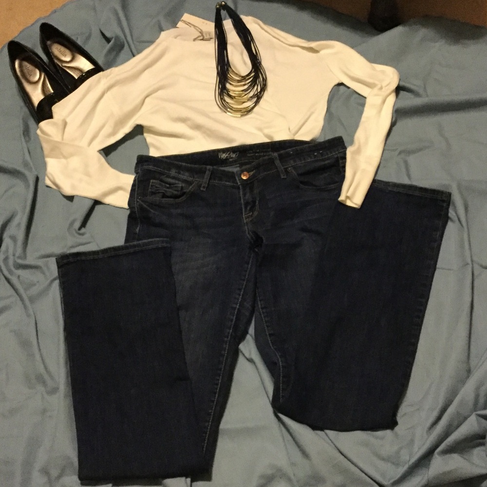 🚩Jeans Low rise Boot cut Size 12 31L