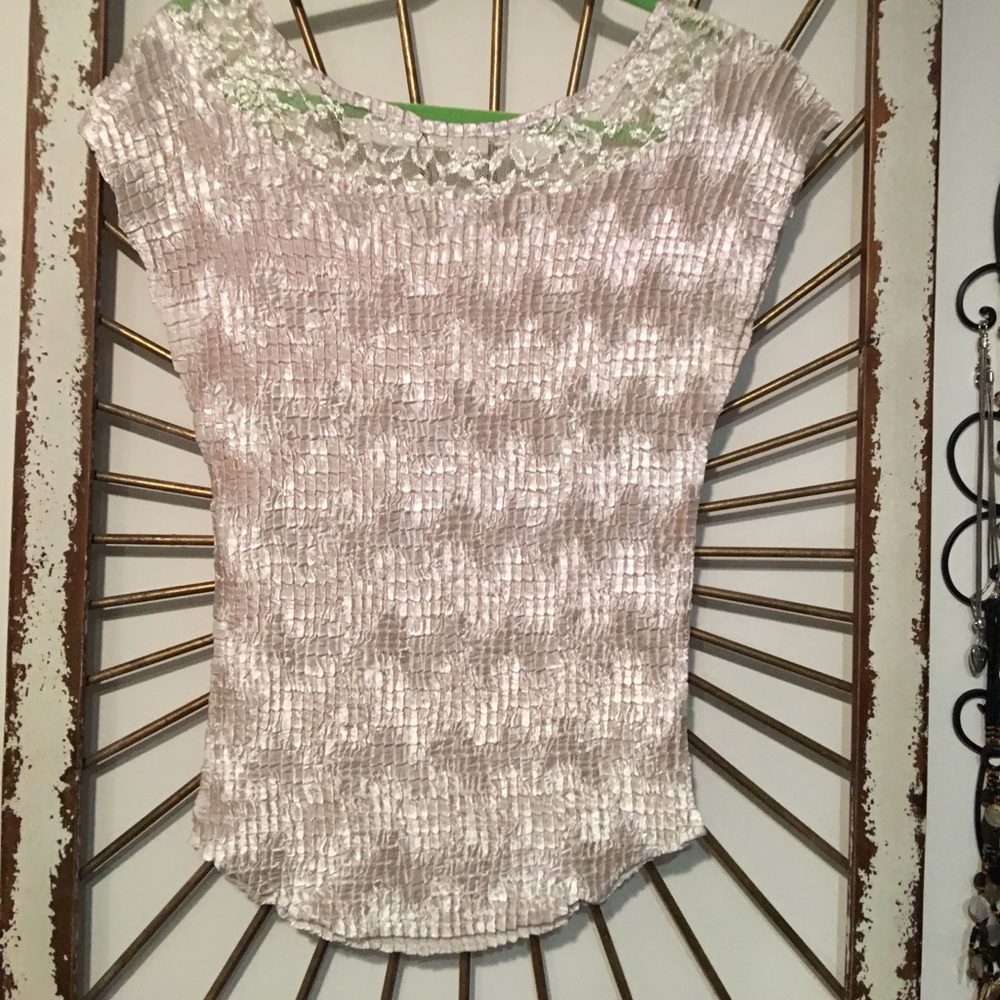 Top - Picture 5 of 5