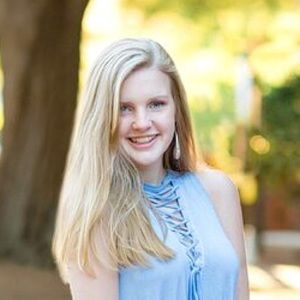 Meet your Posher, Caroline